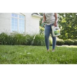 Promo ❤️ Roundup For Lawns1 Weed Killer RTU Liquid 1.33 gal 🤩 -Scotts Sales Store 23c65a91 c76d 41c7 8e7a 16b04a95d105