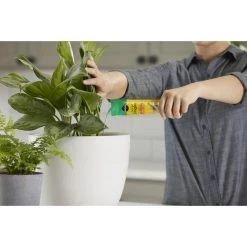 New 🌟 Miracle-Gro Pour & Feed Liquid Plant Food 2 oz 🎁 -Scotts Sales Store 3a0c0e12 e993 4456 9129 7ebadbbe7d6a